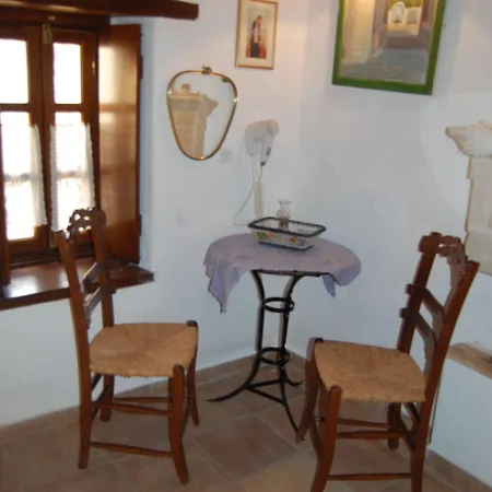 Goulas Traditional Pensionat Monemvasía
