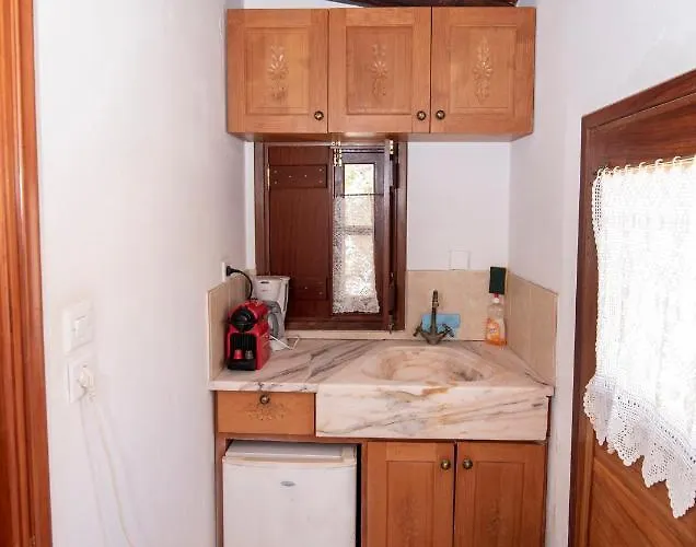 Goulas Traditional 3*