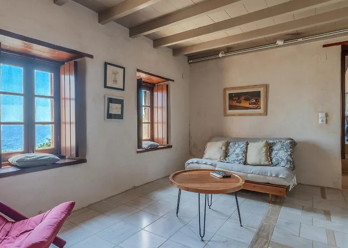 Goulas Traditional Pensjonat 3*