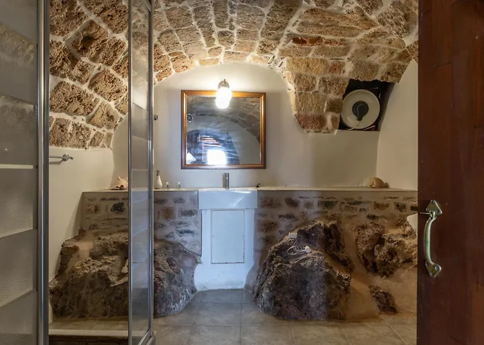 Pensjonat Goulas Traditional Monemvasía