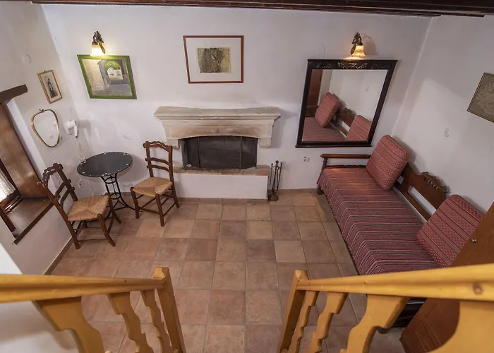 Goulas Traditional Pensjonat 3*