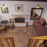 Goulas Traditional Guest house 3*