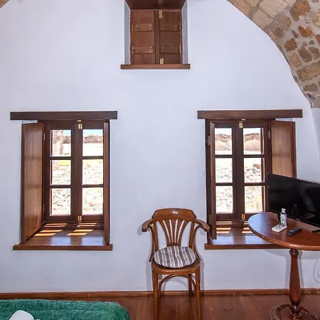 Goulas Traditional Monemvasía