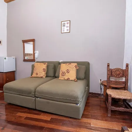 Goulas Traditional Guest house