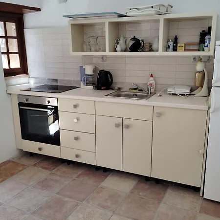 Goulas Traditional 3*