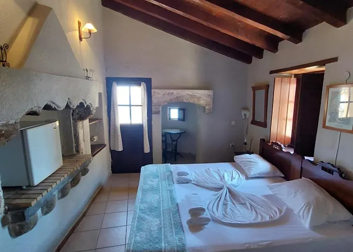 Goulas Traditional Guest house Monemvasia