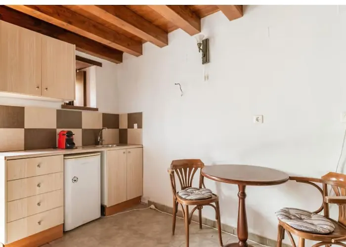 Guest house Goulas Traditional