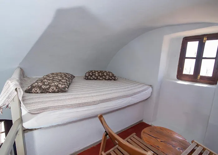 Goulas Traditional 3* Monemvasía