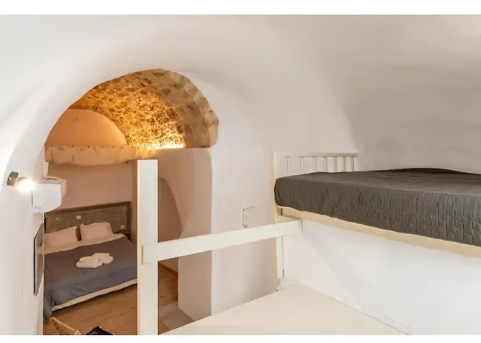 Guest house Goulas Traditional 3*