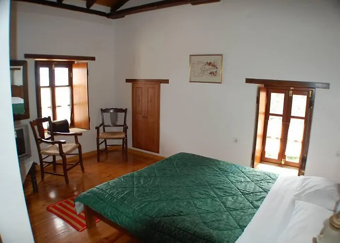 Goulas Traditional Monemvasía