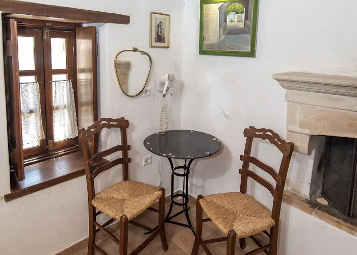 Goulas Traditional 3*