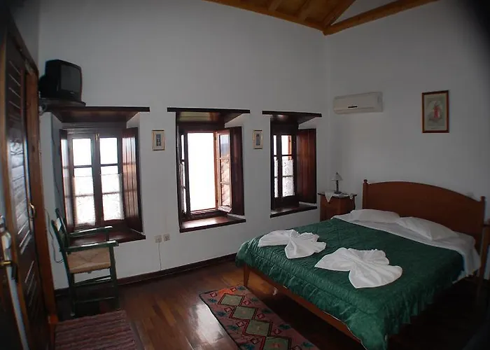 Goulas Traditional Casa de hóspedes